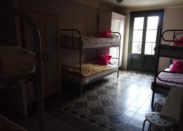 Ideal Ramblas Apartments